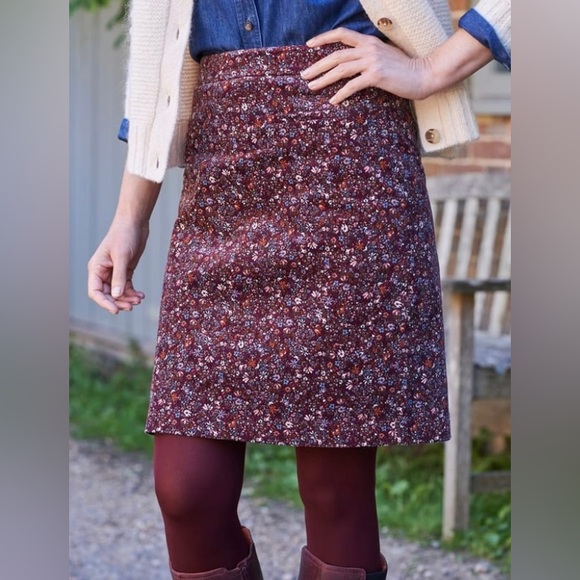 WoolOvers Dresses & Skirts - NWT WoolOvers Pocket Detail Cord Skirt In Autumn Floral